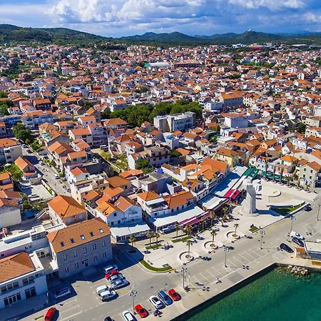 12 Vodice